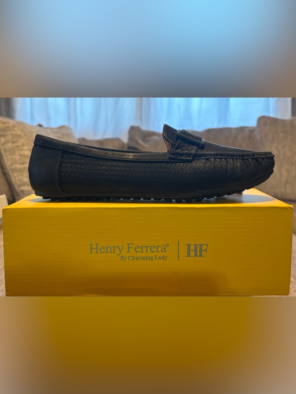 Henry Ferrera Comfort Mag Women’s Black Loafers Size 10 New